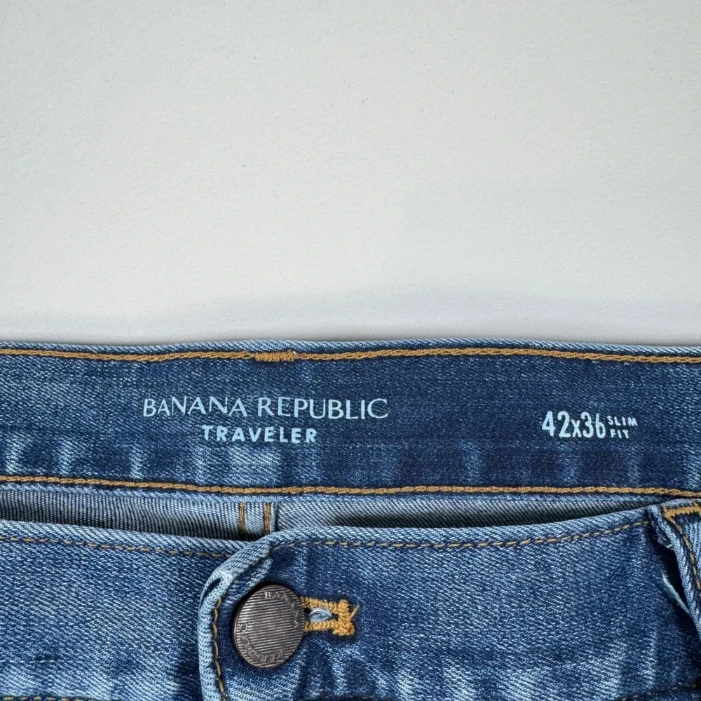Banana Republic Traveler Slim Fit‎ Mens Jeans Blue Wash Size 42x35 Stretch Denim